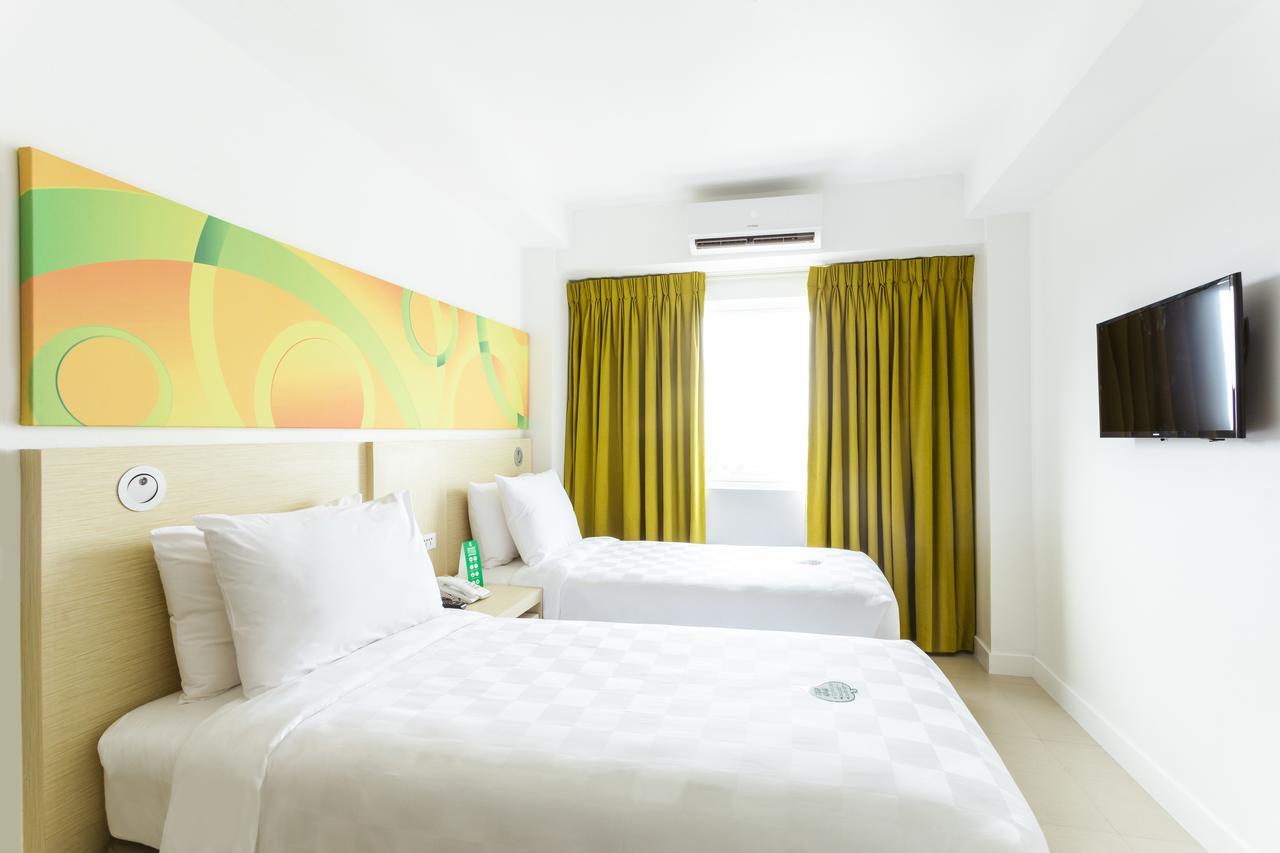 Go Hotels Cubao Кесон-Сіті Екстер'єр фото
